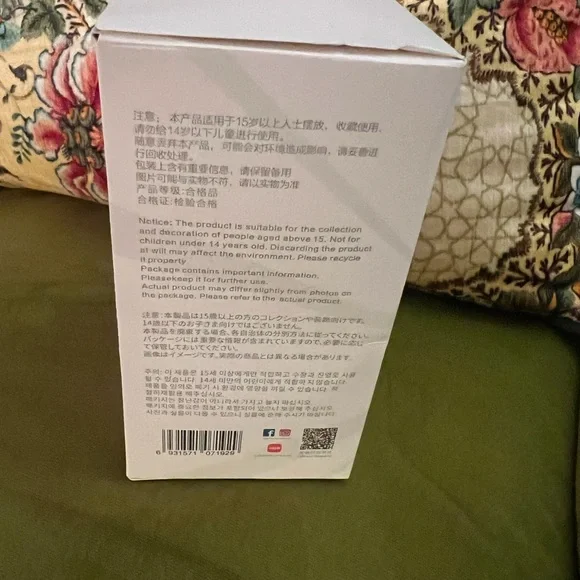 Big Energy BAD Lafufu Secret W box - Picture 9 of 9